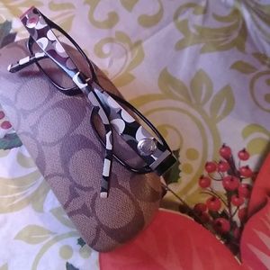 AUTHENTIC COACH  GLASSES  VERY GOOD SHAPE & CASE